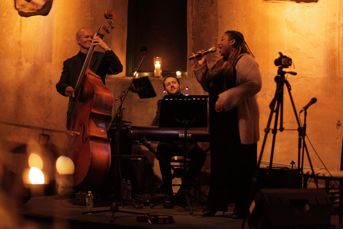 Jazz trio, New Year's Eve wedding